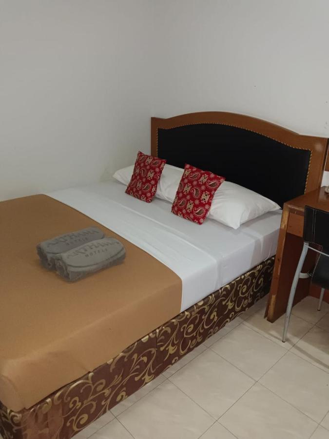 Karsa Utama Hotel Джакарта Екстер'єр фото