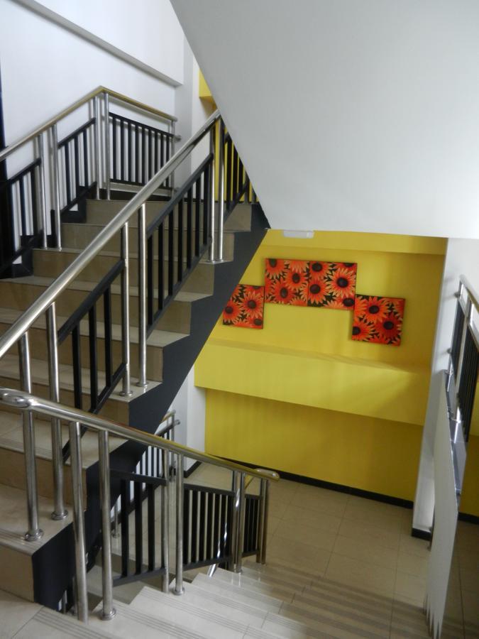 Karsa Utama Hotel Джакарта Екстер'єр фото